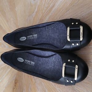 Dr. Scholls cool fit memory foam flats